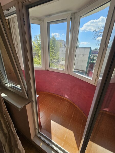 Basarabia, chiar la metrou Costin Georgian, langa Mc Donald's